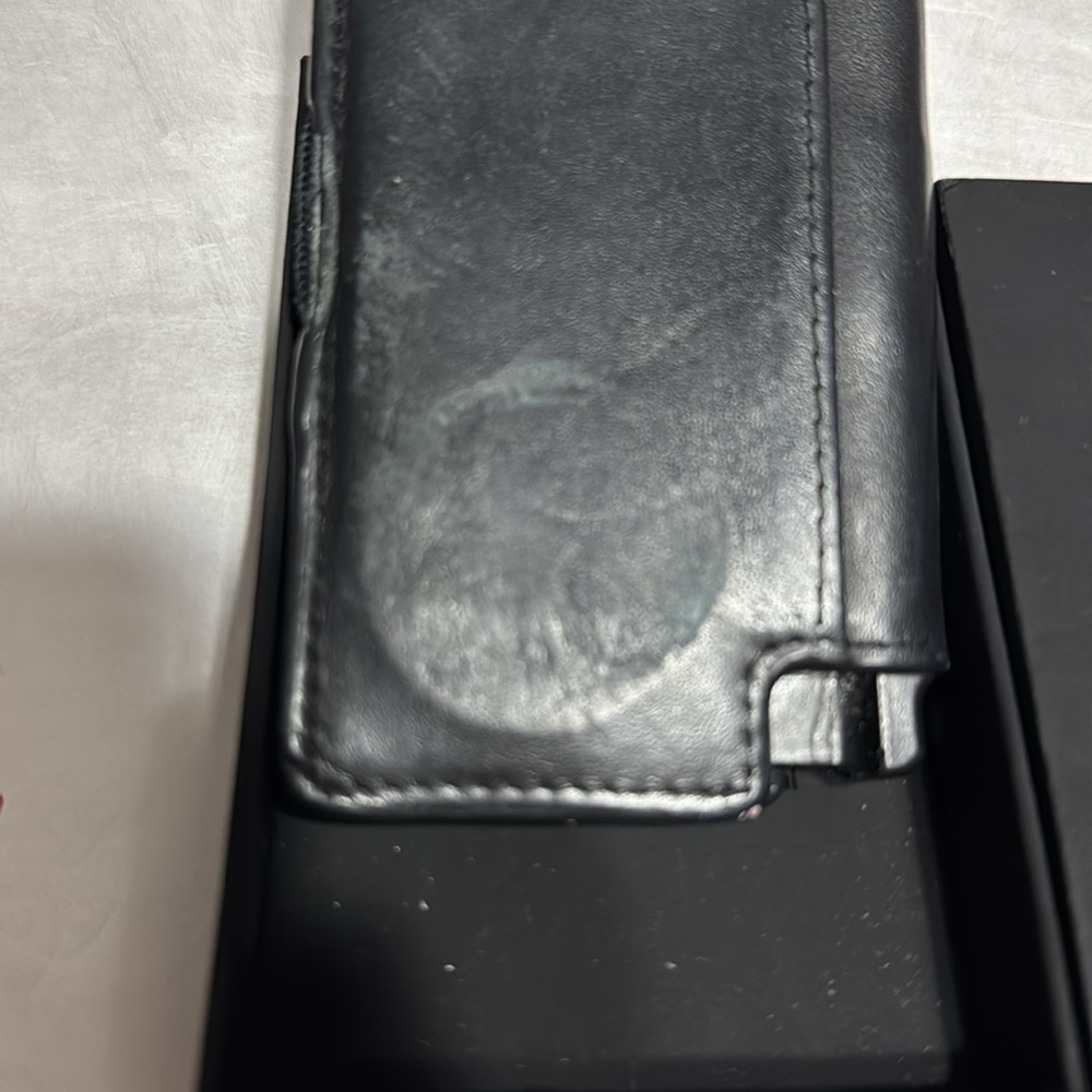 Eskter Mens Wallet: Parliment style - Picture 8 of 8